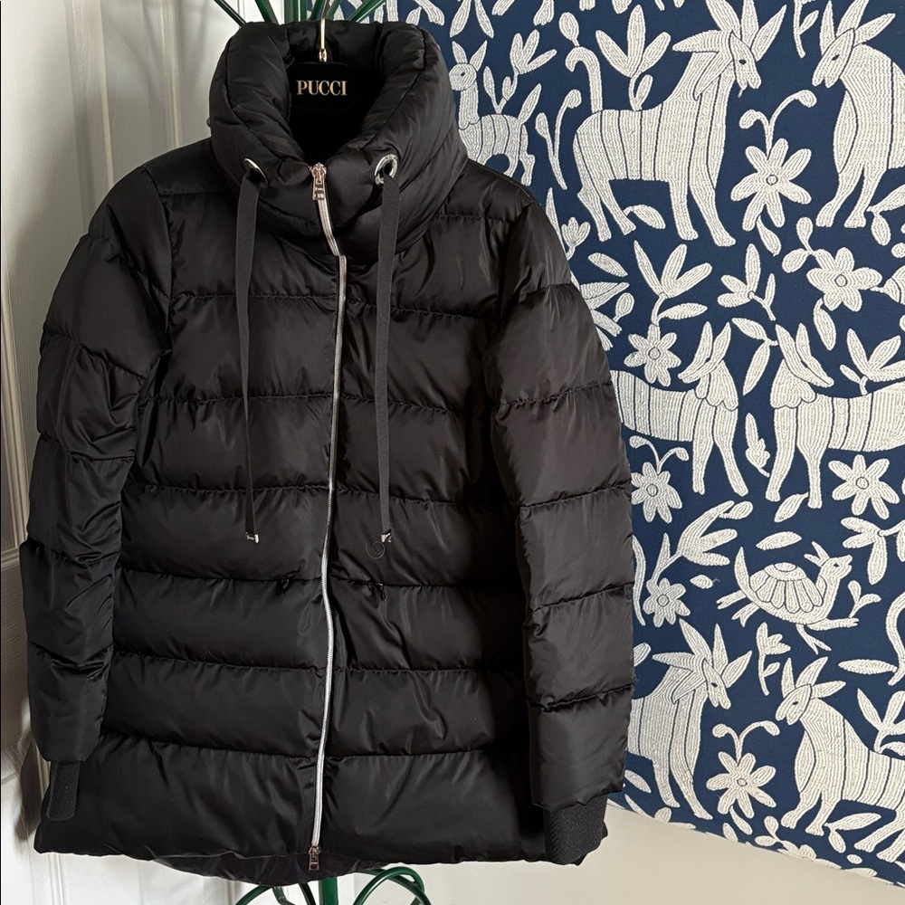 Herno Black Puffer Jacket - Picture 2 of 16